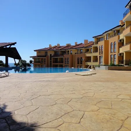 Paradise Dreams Apartcomplex