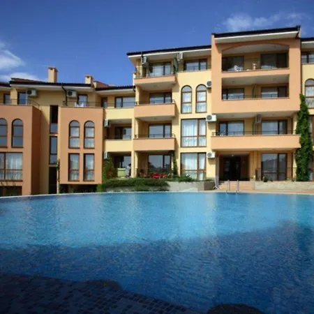 Paradise Dreams Apartcomplex *